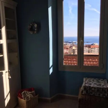 Cozy - Wonderful View From La Pigna * Санремо